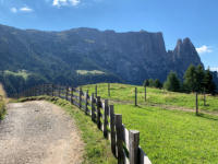 Schlern mit Santnerspitze