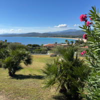 Blick auf die Hotelanlage